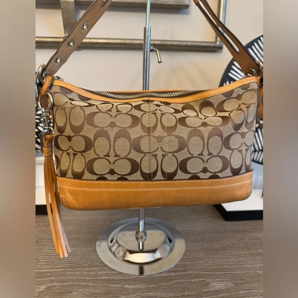 Coach Brown and Tan Shoulder Bag - Picture 11 of 13